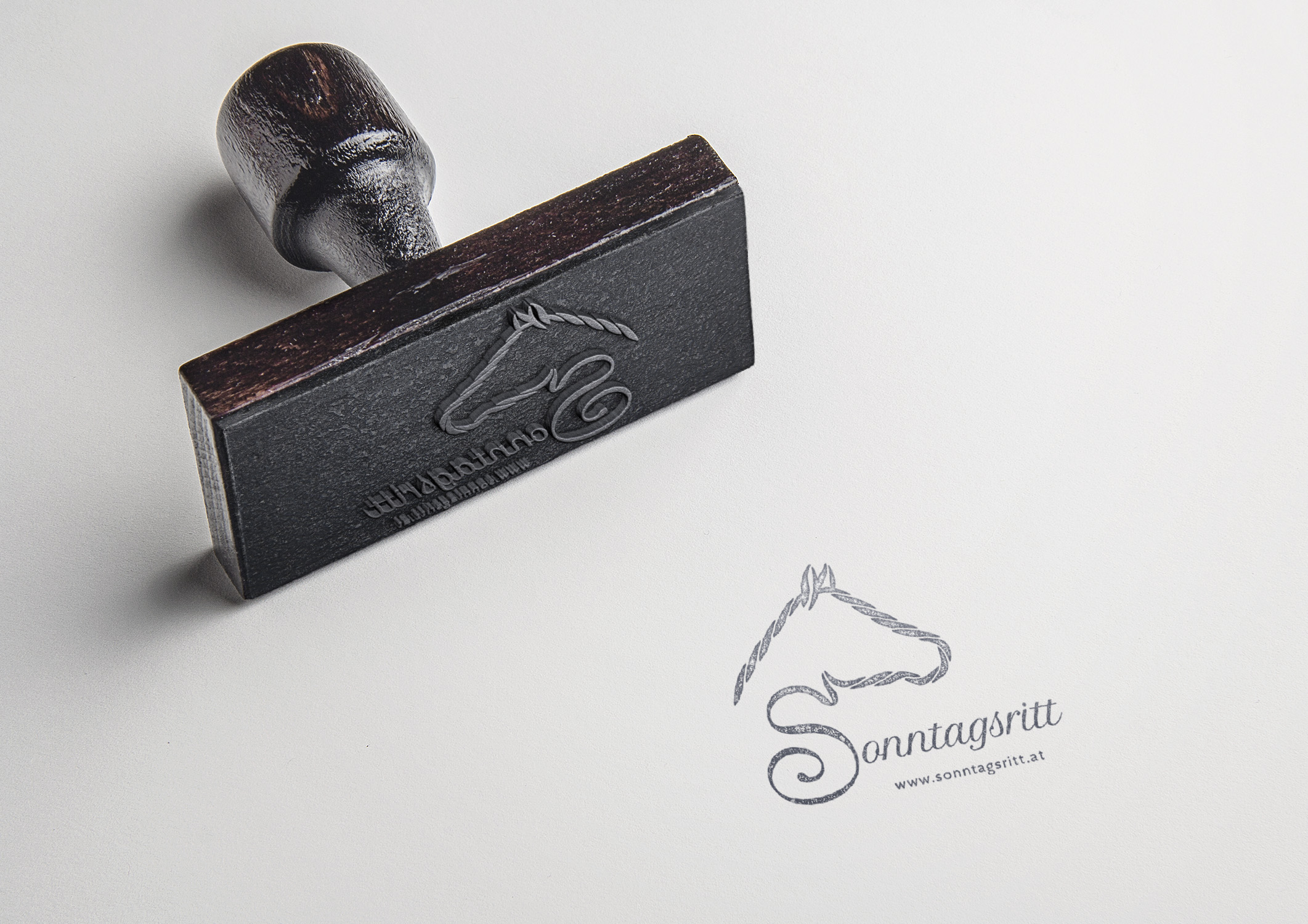 Logo Stempel von Sonntagsritt
